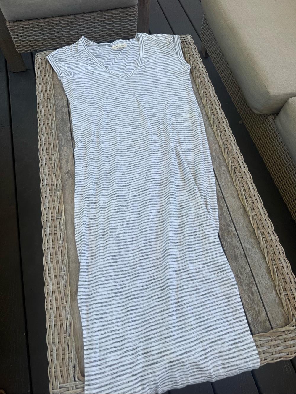 cloth & stone Striped  V-Neck classic Maxi Dress - White & Gray stripe